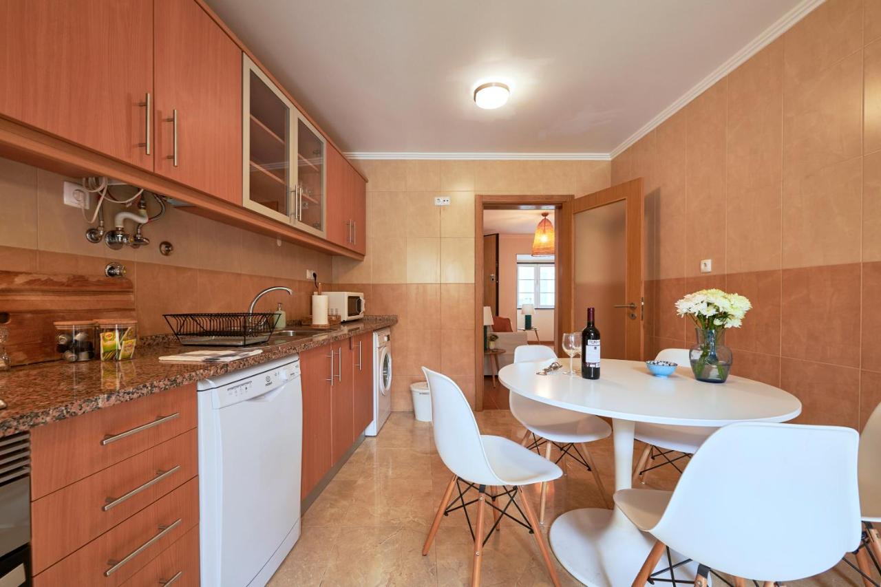 Spacious And Renovated Apartment With Amazing Patio, By Timecooler Lisbon Exterior photo