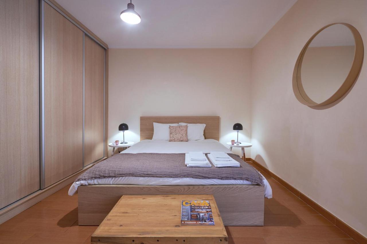 Spacious And Renovated Apartment With Amazing Patio, By Timecooler Lisbon Exterior photo