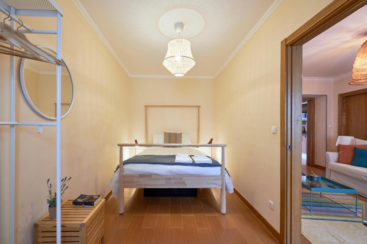 Spacious And Renovated Apartment With Amazing Patio, By Timecooler Lisbon Exterior photo