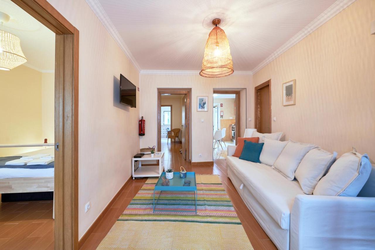 Spacious And Renovated Apartment With Amazing Patio, By Timecooler Lisbon Exterior photo