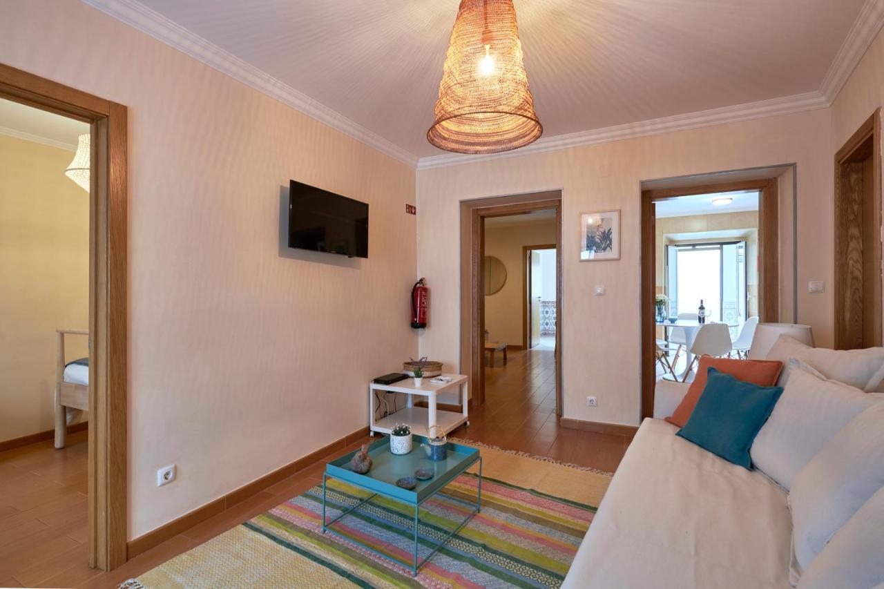 Spacious And Renovated Apartment With Amazing Patio, By Timecooler Lisbon Exterior photo