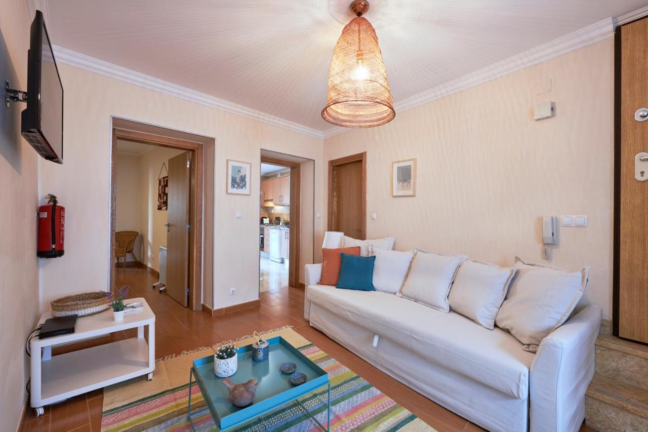 Spacious And Renovated Apartment With Amazing Patio, By Timecooler Lisbon Exterior photo